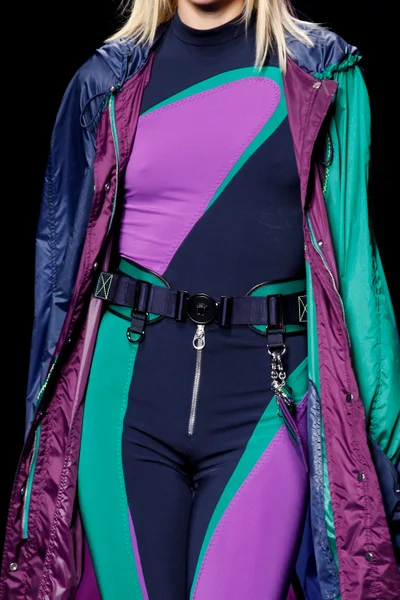 Look 1